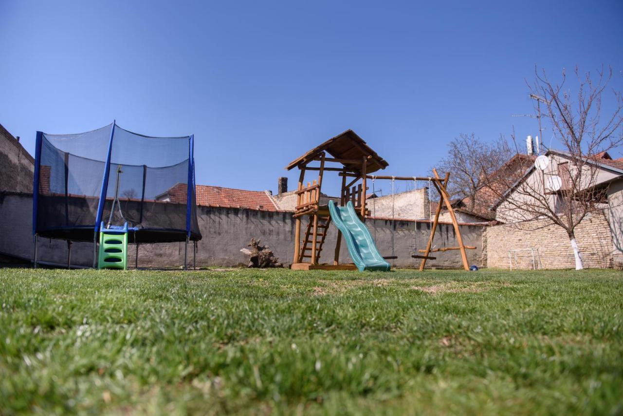 Dumalux Apartment Szabadka Kültér fotó