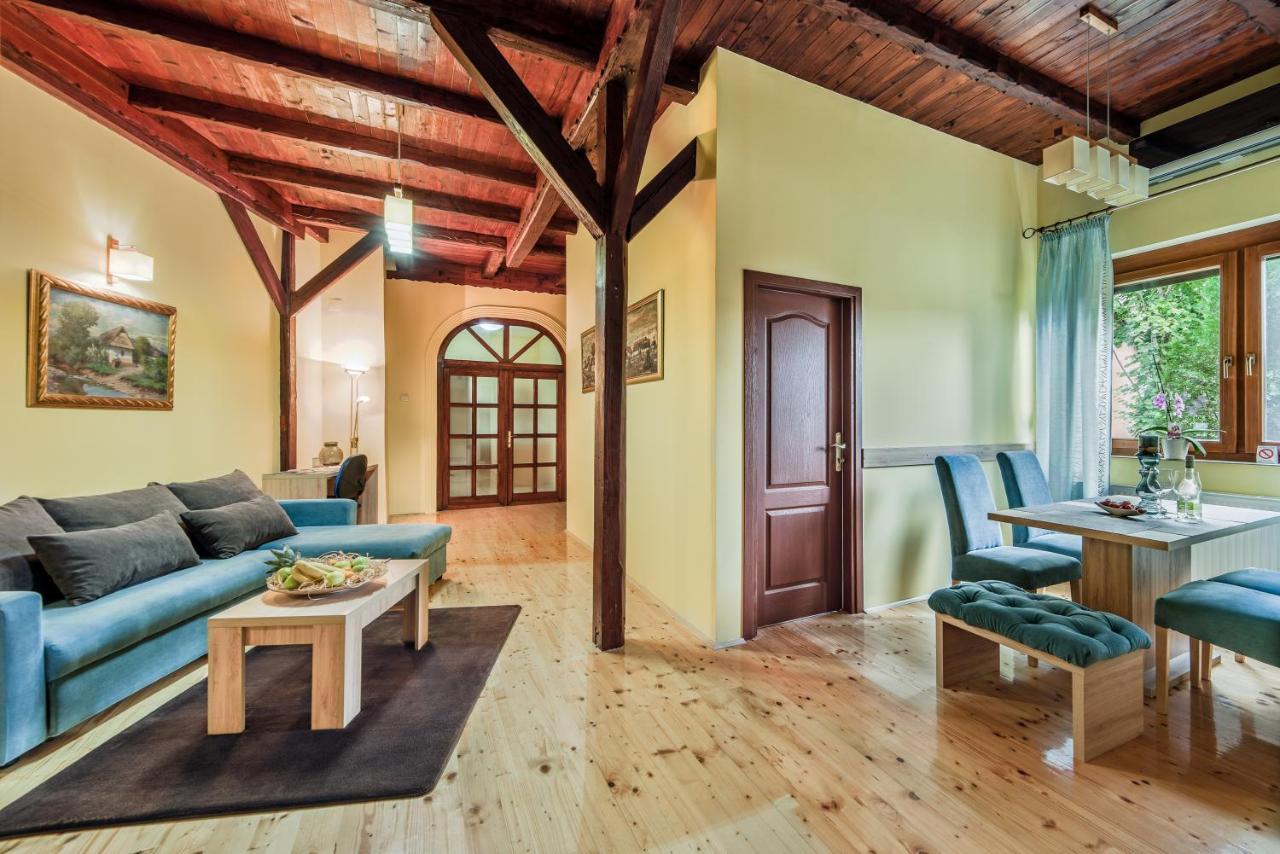 Dumalux Apartment Szabadka Kültér fotó